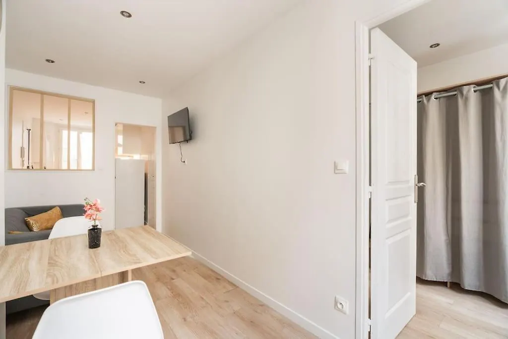 شقة Appartement Cosy Canal Saint Martin باريس